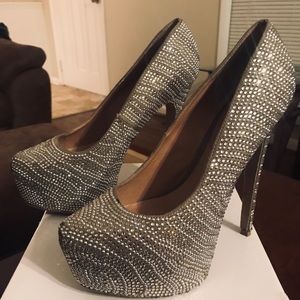 Steve Madden Rhinestone Heels Size 9.5